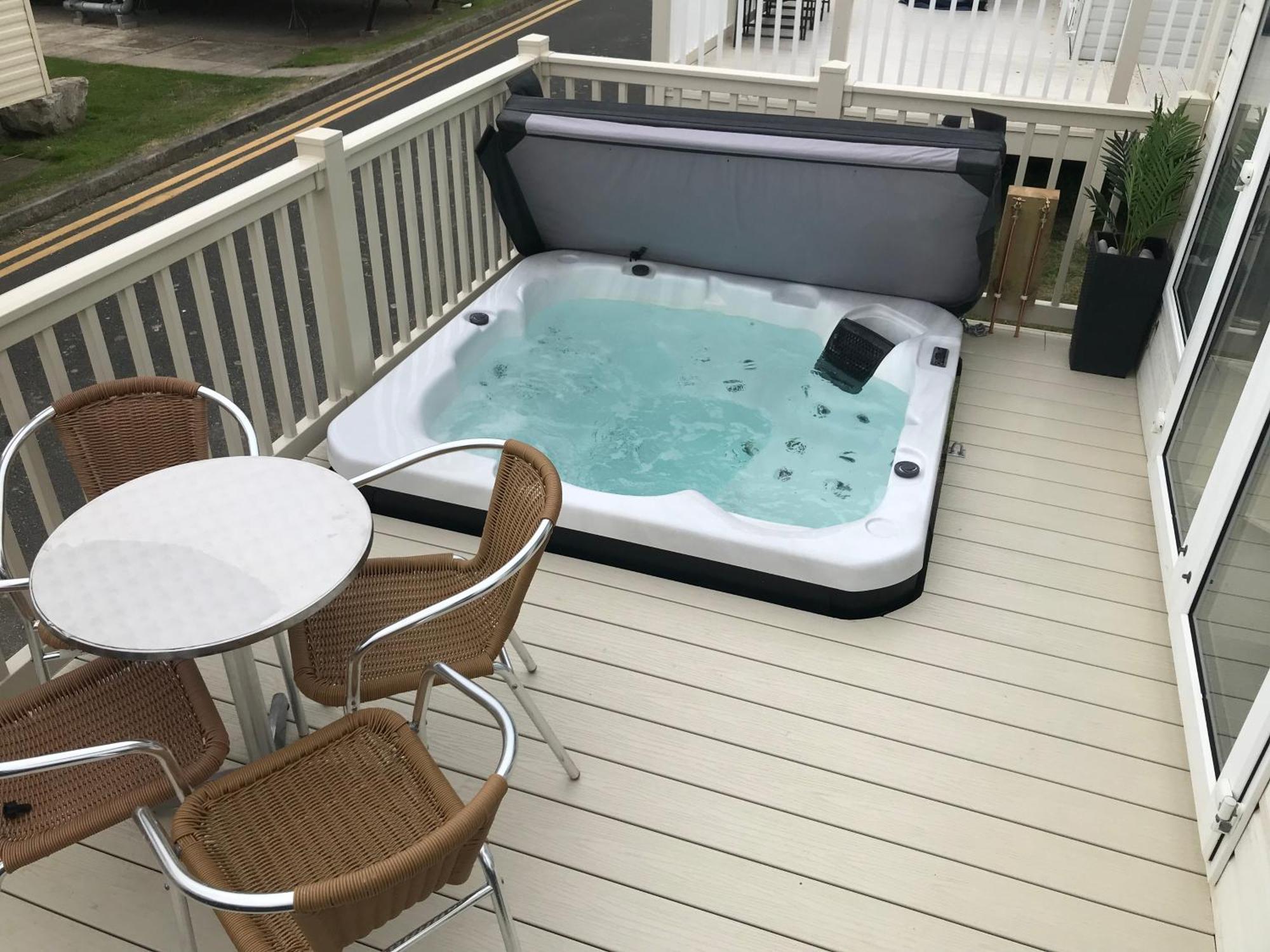 Hot Tub North Wales Caravan Campsite Rhyl